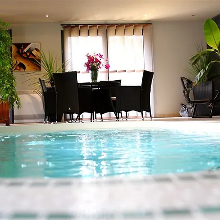 Hotel La Toscane 5*